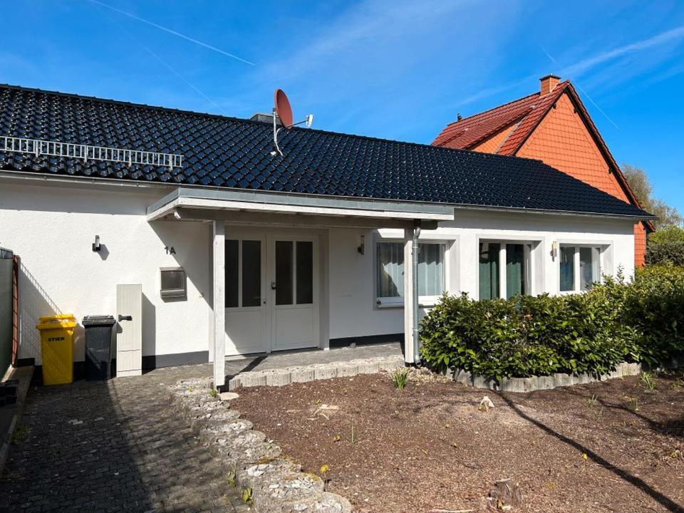 Eicstay - Ferienhaus Fuer Monteure Und Familie Leinefelde-Worbis Buitenkant foto